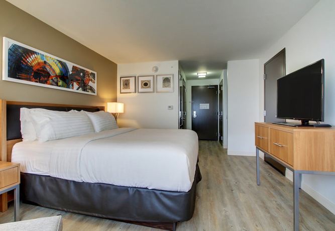 Imagen de la habitación del Hotel Holiday Inn Peoria At Grand Prairie, an IHG. Foto 11