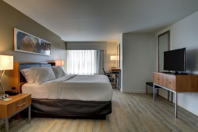 Imagen de la habitación del Hotel Holiday Inn Peoria At Grand Prairie, an IHG. Foto 12