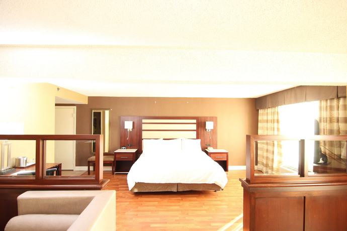Imagen de la habitación del Hotel Holiday Inn Piscataway Somerset By IHG. Foto 5