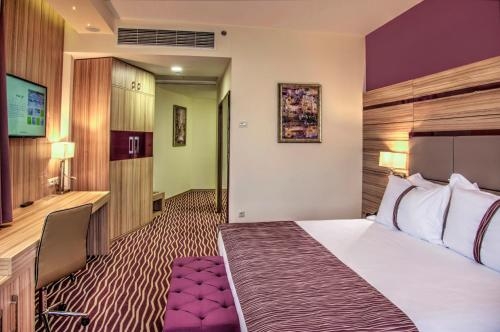 Imagen de la habitación del Hotel Holiday Inn Plovdiv, An Ihg. Foto 8