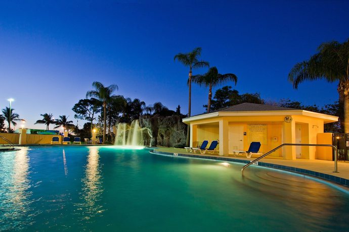 Imagen de la piscina del Hotel Holiday Inn Port St. Lucie, an IHG. Foto 16