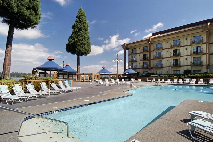 Imagen de la piscina del Hotel Holiday Inn Portland - Columbia Riverfront, An Ihg. Foto 16