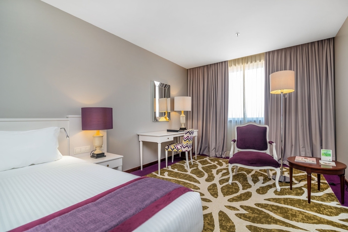 Imagen de la habitación del Hotel Holiday Inn Porto Gaia. Foto 11