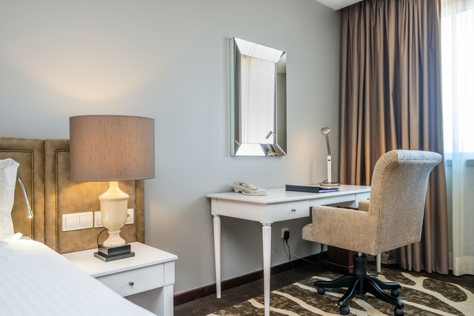 Imagen de la habitación del Hotel Holiday Inn Porto Gaia. Foto 12