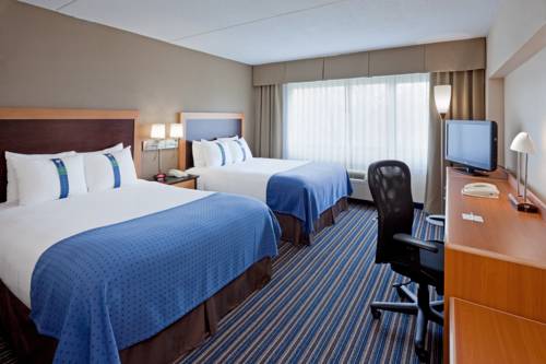 Imagen de la habitación del Hotel Holiday Inn Princeton. Foto 3