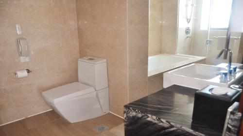 Imagen de la habitación del Hotel Holiday Inn Qingdao City Centre, An Ihg. Foto 2