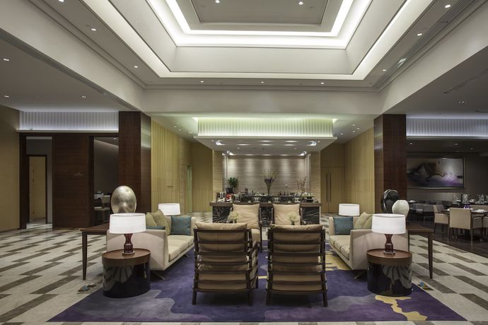 Imagen de los interiores del Hotel Holiday Inn Qingdao Expo, An Ihg. Foto 18