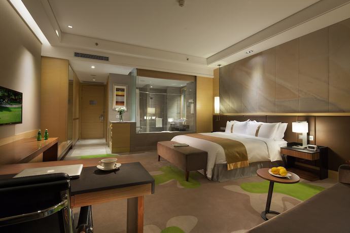 Imagen de la habitación del Hotel Holiday Inn Qingdao Expo, An Ihg. Foto 12