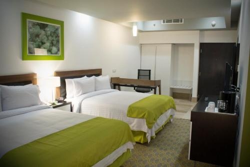 Imagen de la habitación del Hotel Holiday Inn Queretaro Zona Krystal, An Ihg. Foto 6