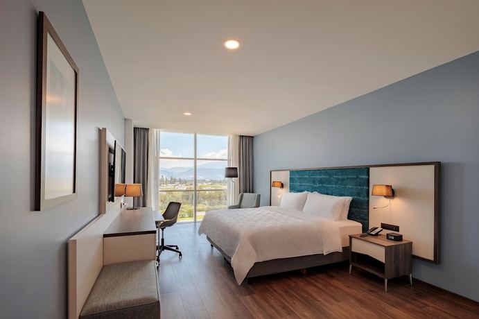 Imagen de la habitación del Hotel Holiday Inn Quito Airport, an IHG Hotel. Foto 6