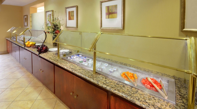 Imagen del bar/restaurante del Hotel Holiday Inn Raleigh-durham Airport, An Ihg. Foto 4