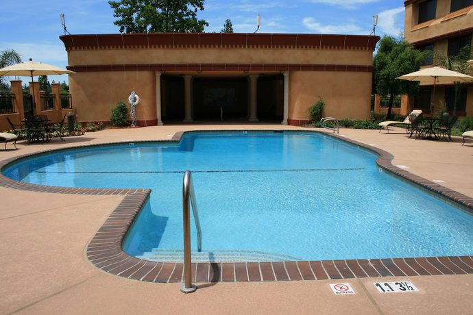 Imagen de la piscina del Hotel Holiday Inn Rancho Cordova, An Ihg. Foto 15