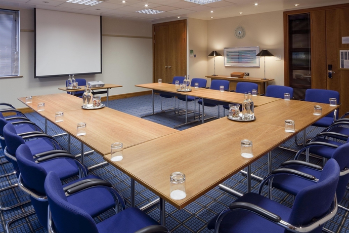 Imagen de los interiores del Hotel Holiday Inn Reading South M4 Jct11, An Ihg. Foto 12