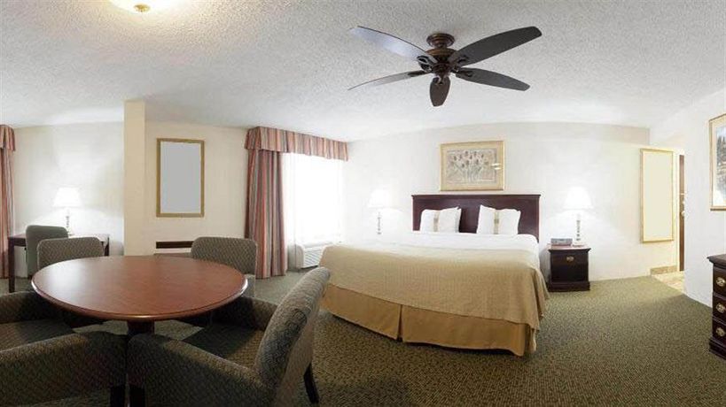 Imagen de los interiores del Hotel Holiday Inn Research Park, An Ihg. Foto 16