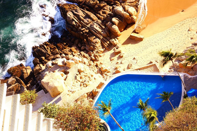 Imagen de los exteriores del Hotel Holiday Inn Resort Acapulco, An Ihg. Foto 9