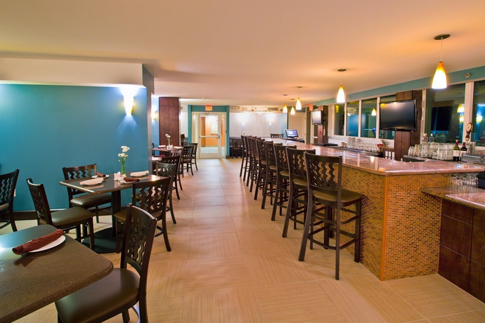 Imagen del bar/restaurante del Hotel Holiday Inn Resort Daytona Beach Oceanfront, An Ihg. Foto 6