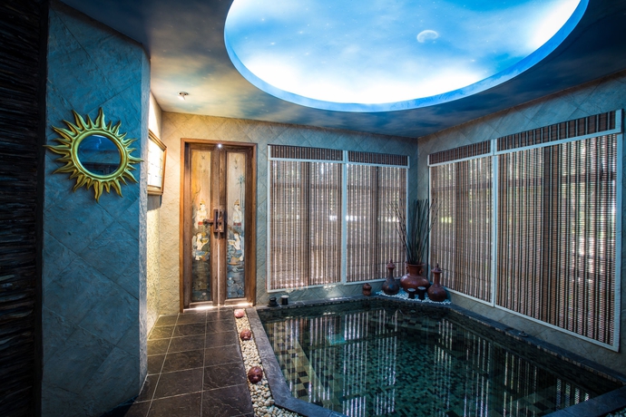 Imagen de la piscina del Hotel Holiday Inn Resort Krabi Ao Nang Beach. Foto 12