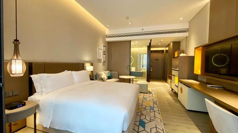 Imagen de la habitación del Hotel Holiday Inn Resort Maoshan Hot Spring. Foto 9