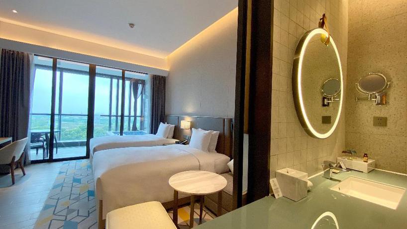 Imagen de la habitación del Hotel Holiday Inn Resort Maoshan Hot Spring. Foto 10