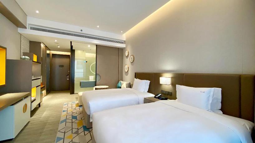 Imagen de la habitación del Hotel Holiday Inn Resort Maoshan Hot Spring. Foto 14