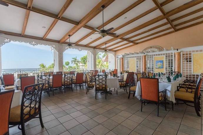Imagen general del Hotel Holiday Inn Resort Montego Bay All-inclusive. Foto 3