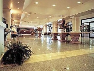 Imagen de los interiores del Hotel Holiday Inn Resort Naples Castel Volturno. Foto 5