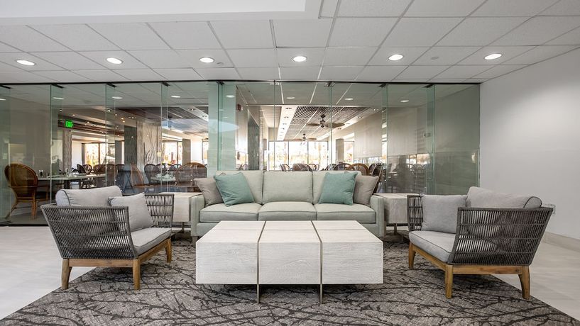 Imagen de los interiores del Hotel Holiday Inn Resort Panama City Beach, an IHG. Foto 15