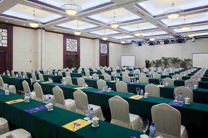 Imagen de los interiores del Hotel Holiday Inn Resort Sanya Bay, An Ihg. Foto 13