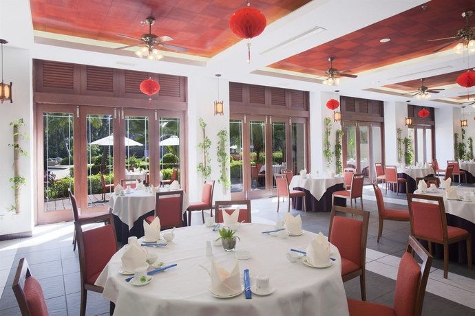 Imagen del bar/restaurante del Hotel Holiday Inn Resort Sanya Bay, An Ihg. Foto 2
