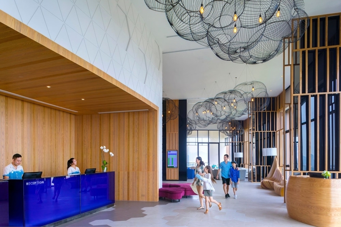 Imagen de los interiores del Hotel Holiday Inn Resort Vana Nava Hua Hin. Foto 19
