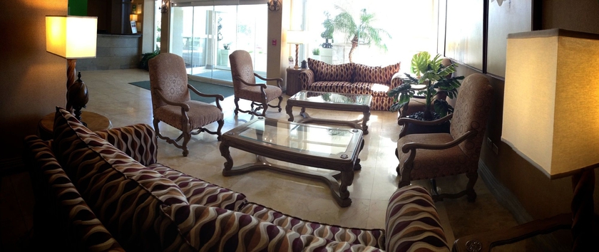 Imagen de los interiores del Hotel Holiday Inn Reynosa Industrial Poniente. Foto 14