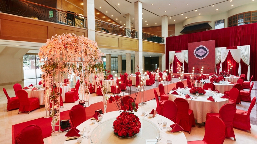 Imagen de los interiores del Hotel Holiday Inn Riverside Wuhan, An Ihg. Foto 10