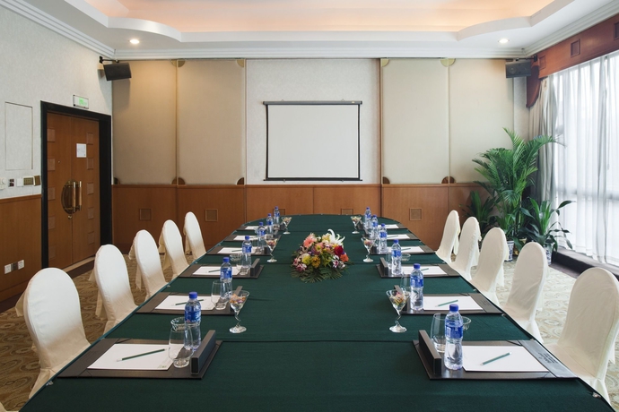 Imagen de los interiores del Hotel Holiday Inn Riverside Wuhan, An Ihg. Foto 14