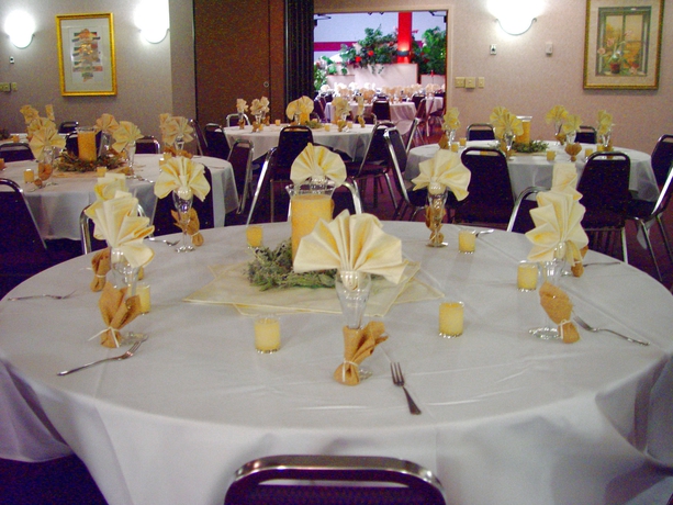 Imagen de los interiores del Hotel Holiday Inn Riverton, An Ihg. Foto 15