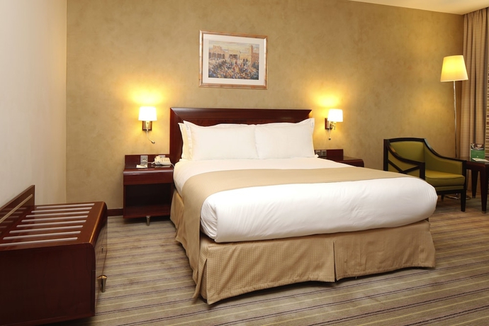 Imagen de la habitación del Hotel Holiday Inn Riyadh-olaya, An Ihg. Foto 9
