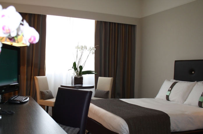 Imagen de la habitación del Hotel Holiday Inn Rome- Eur Parco Dei Medici, An Ihg. Foto 6
