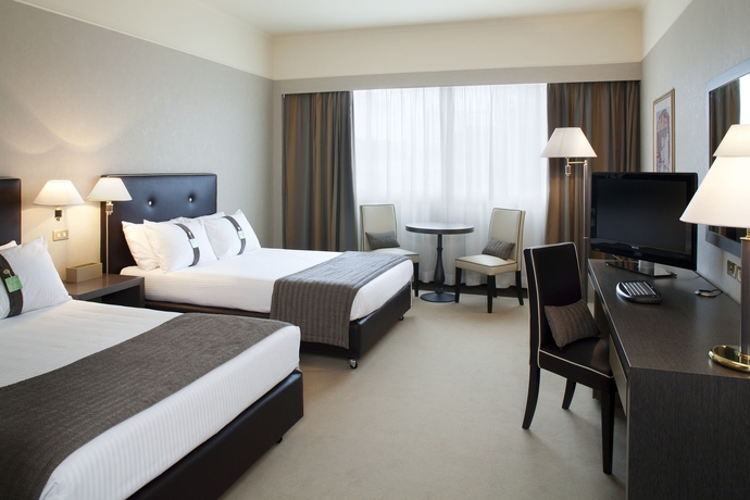 Imagen de la habitación del Hotel Holiday Inn Rome- Eur Parco Dei Medici, An Ihg. Foto 7