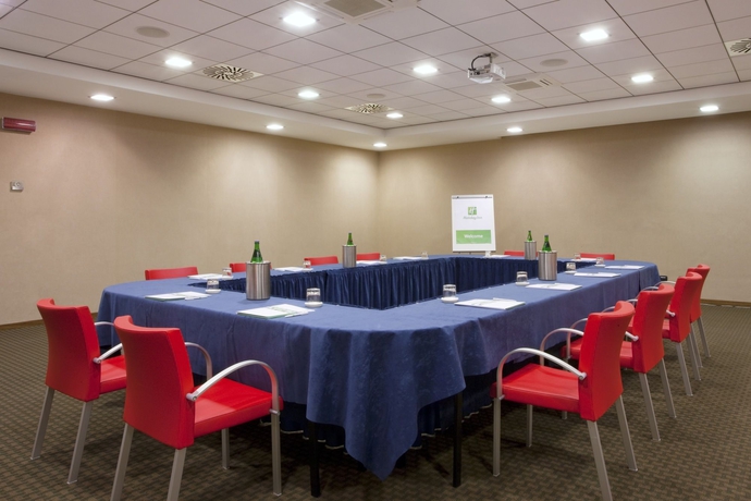 Imagen de los interiores del Hotel Holiday Inn Salerno - Cava De'tirreni, An Ihg. Foto 10