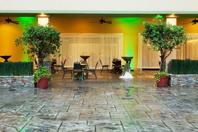 Imagen de los interiores del Hotel Holiday Inn San Salvador, An Ihg. Foto 11