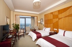 Imagen de la habitación del Hotel Holiday Inn Sea View Qinhuangdao. Foto 3