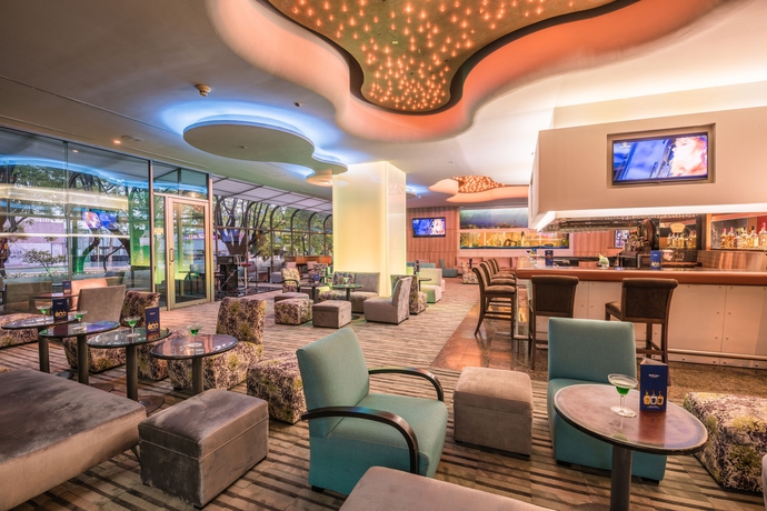 Imagen de los interiores del Hotel Holiday Inn Select - Guadalajara. Foto 7