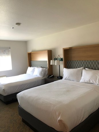 Imagen de la habitación del Hotel Holiday Inn Selma - Swancourt, an IHG. Foto 5