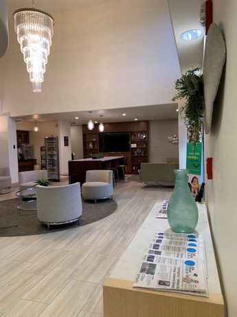 Imagen de los interiores del Hotel Holiday Inn Selma - Swancourt, an IHG. Foto 20