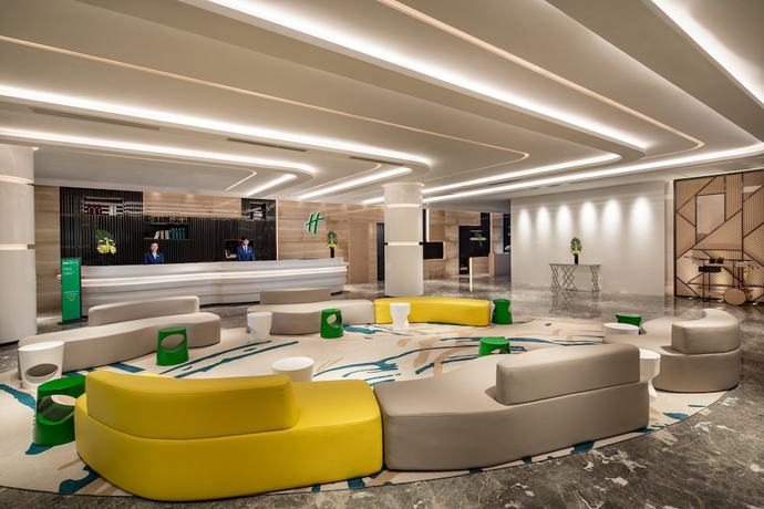 Imagen de los interiores del Hotel Holiday Inn Shanghai Dishui Lake. Foto 18