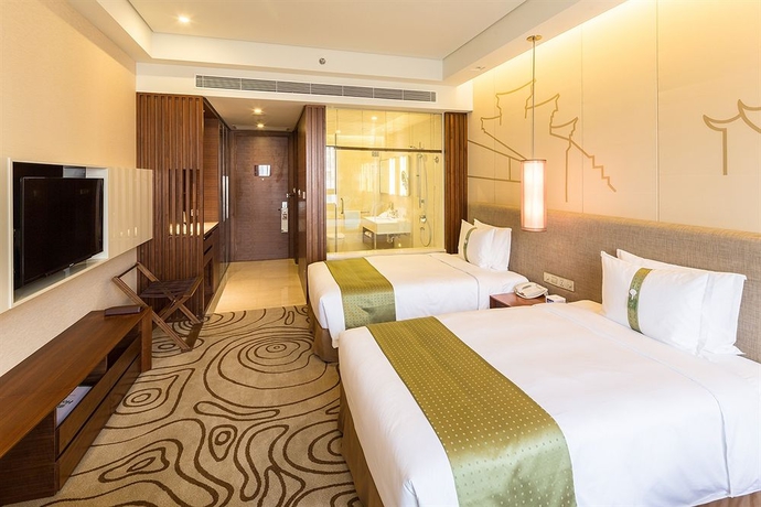 Imagen de la habitación del Hotel Holiday Inn Shanghai Hongqiao, An Ihg. Foto 5