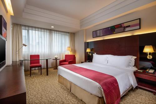 Imagen de la habitación del Hotel Holiday Inn Shanghai Hongqiao Central, An Ihg. Foto 2
