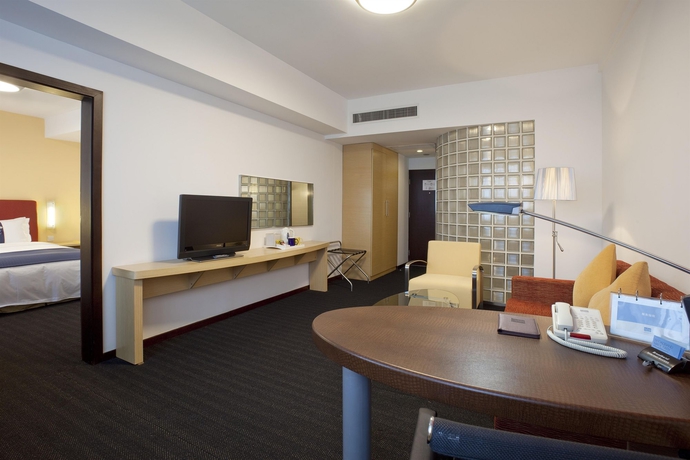 Imagen de los interiores del Hotel Holiday Inn Shanghai Jing'an. Foto 6