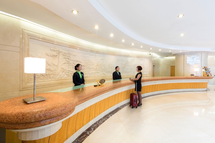 Imagen de los interiores del Hotel Holiday Inn Shenzhen Donghua, An Ihg. Foto 14