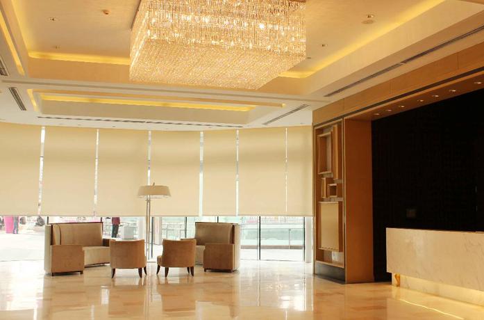 Imagen de los interiores del Hotel Holiday Inn Shijiazhuang Central. Foto 20