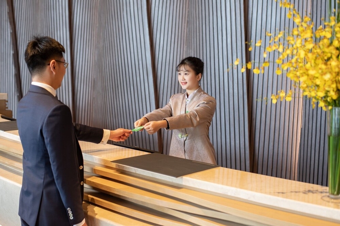 Imagen de los interiores del Hotel Holiday Inn Shunde. Foto 16